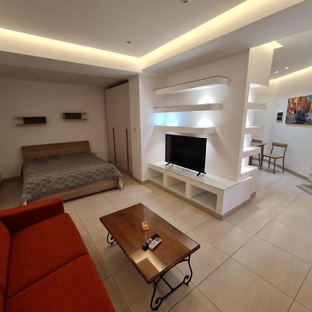 Crescent Corner Lejlighed San Pawl il-Baħar Eksteriør billede