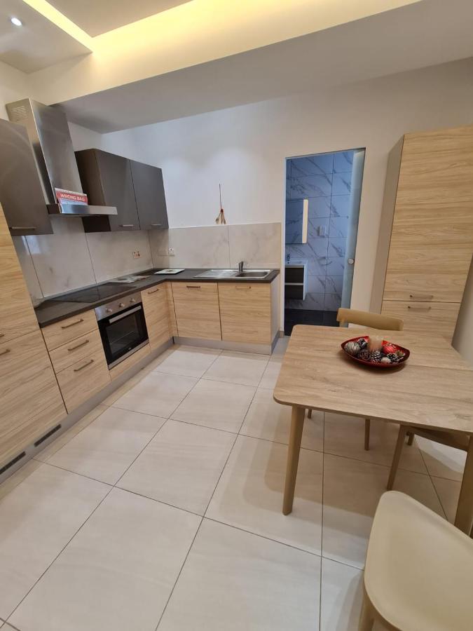 Crescent Corner Lejlighed San Pawl il-Baħar Eksteriør billede